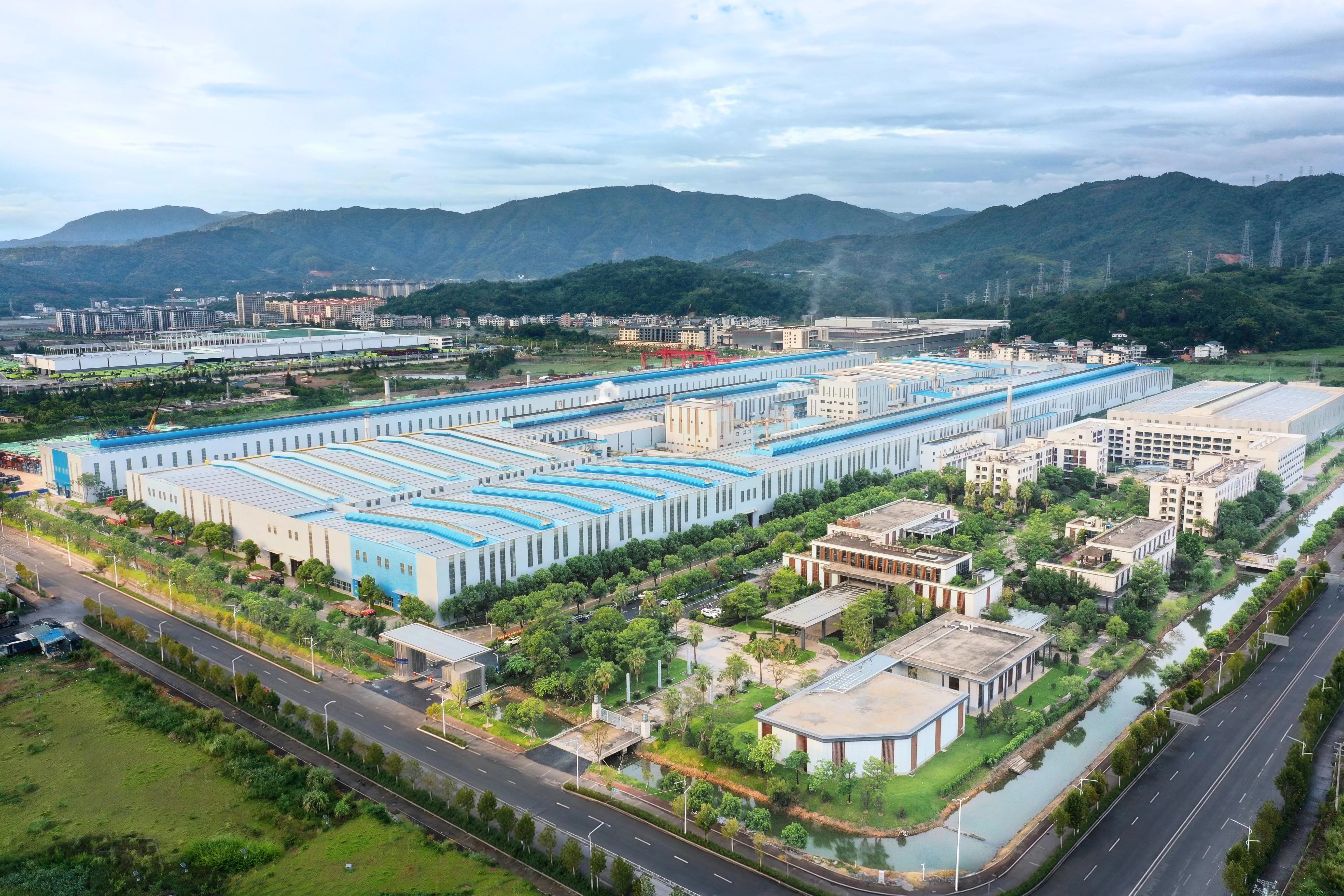 FUJIAN HONGWANG